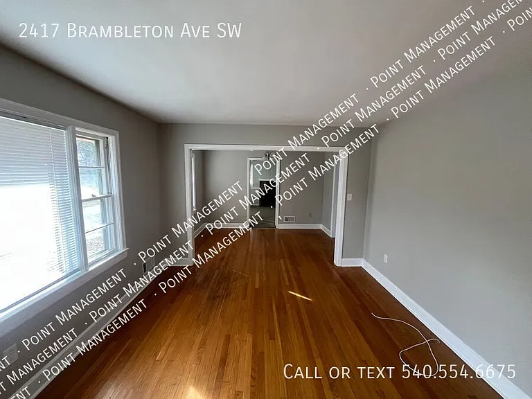 2417 Brambleton Ave SW — Photo 10