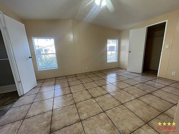 5th image of 154 Ridge Pointe Ln
