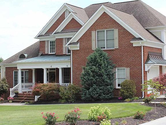 2nd image of 761 Berkshire Dr