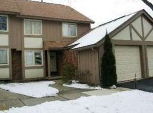44848 Lynn Dr, Plymouth, MI 48170