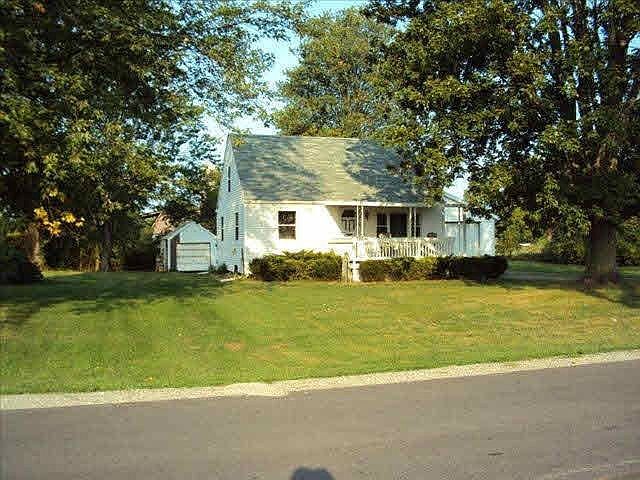 2nd image of 3340 Summerfield Rd