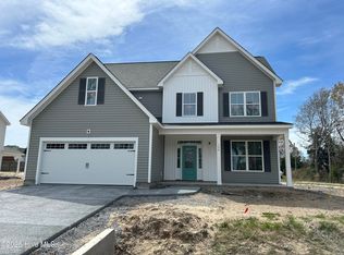 120 Creek Bluff Rd, Newport, NC 28570