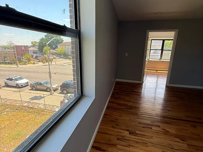 311 Clinton Ave #301 — Photo 4