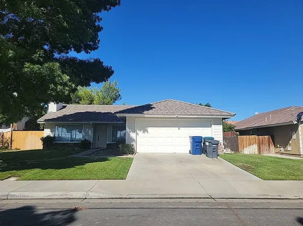43941 30th St E, Lancaster, CA 93535