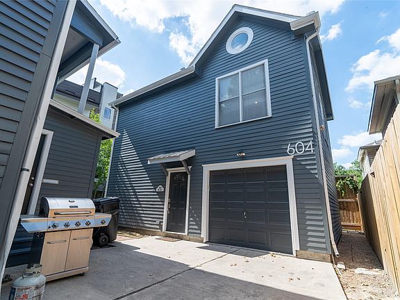 2nd image of 604 W Drew St