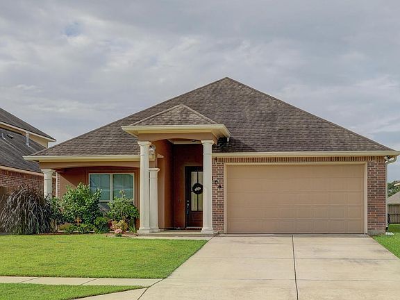 2nd image of 106 Cautillion Dr