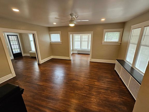 2nd image of 1206 Terrace St #2