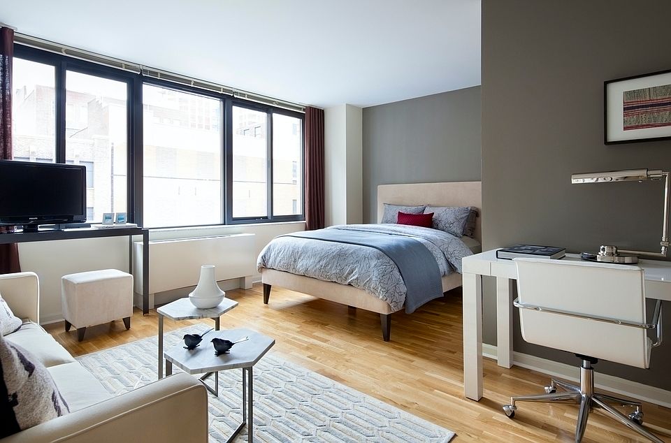 1st image of 535 W 23rd St APT N4k