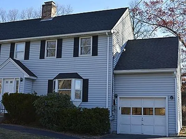 (undisclosed Address), North Chelmsford, MA 01863