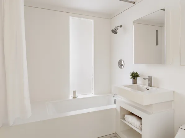 100 Eleventh Avenue image 7 of 7