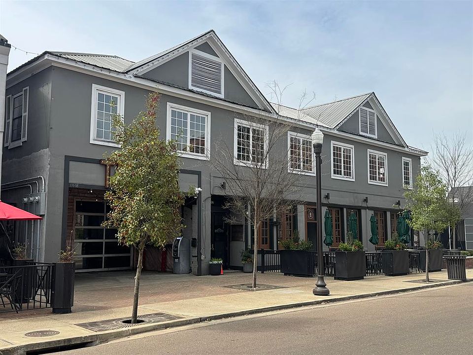 1st image of 1008 Jackson Ave E