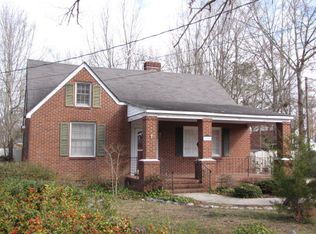 281 E 4th St, Ayden, NC 28513