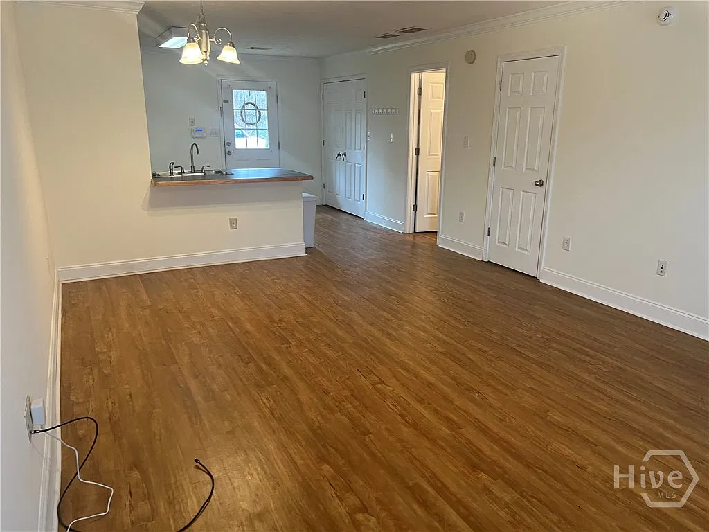 2 bed, 2.5 bath, 1206 sqft, $1,400 — Photo 4