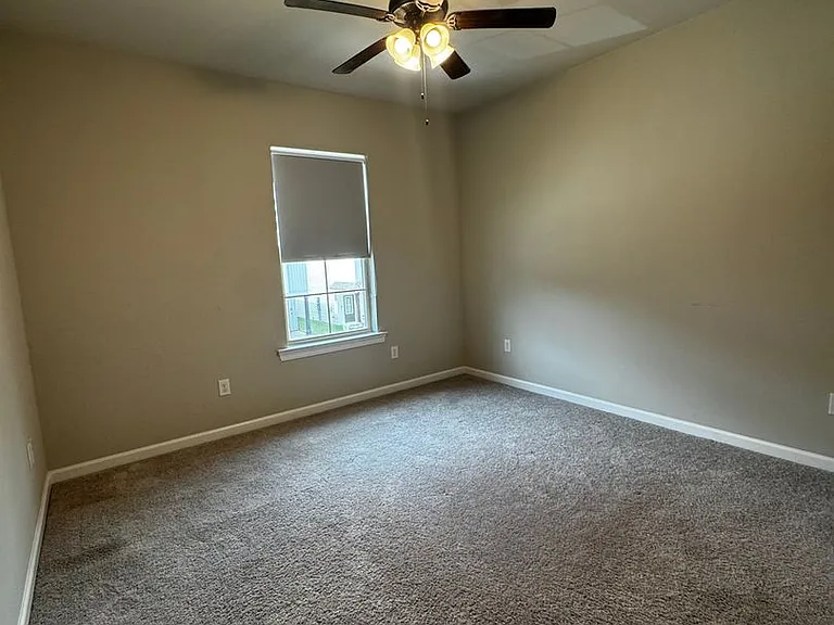 1003 Bengal Crossing Ave — Photo 24