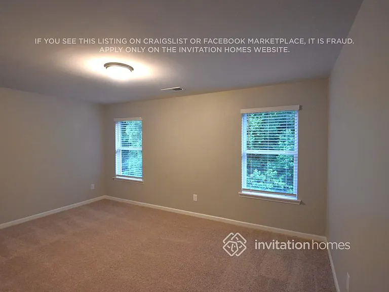 312 Stallings Dr — Photo 6
