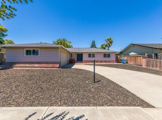 1341 Cedar Ct, Gilroy, CA 95020