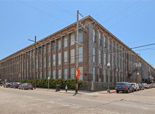 920 Poeyfarre St APT 430, New Orleans, LA 70130