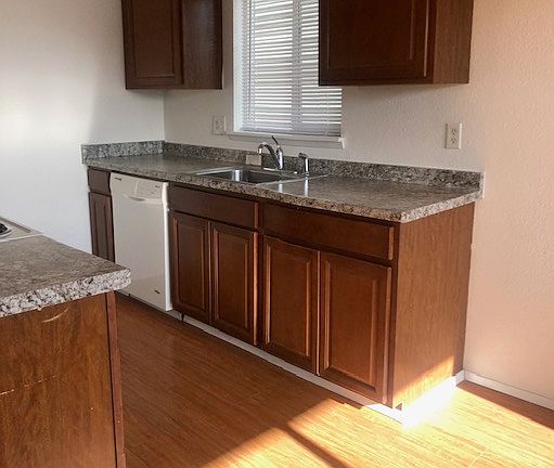 4th image of 26213 Central Ave NE #102
