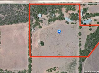 1008 County Road 1700, Moore, TX 78057