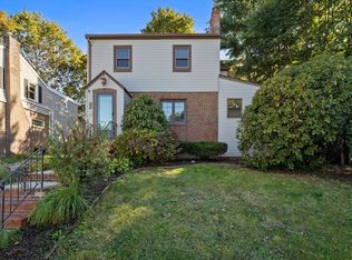 20 Richards Rd, Weymouth, MA 02189