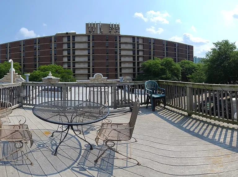 1918 Maple Ave #2 — Photo 12