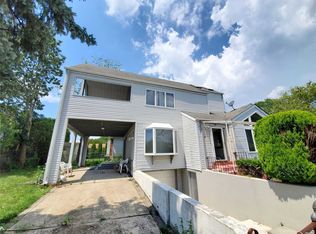 60 E Interstate Highway U Willets Rd, Albertson, NY 11507