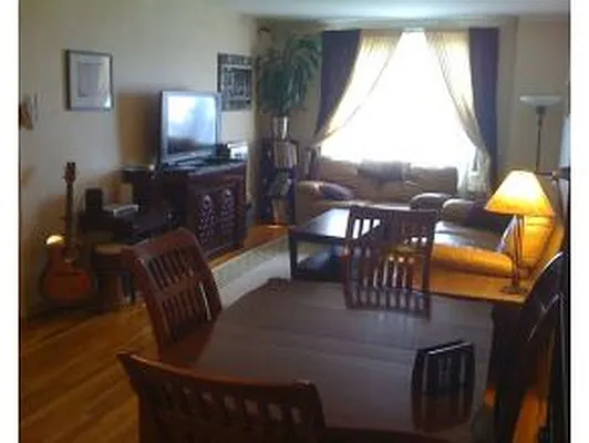 Sold by Bergen Basin Real Estate | media 32