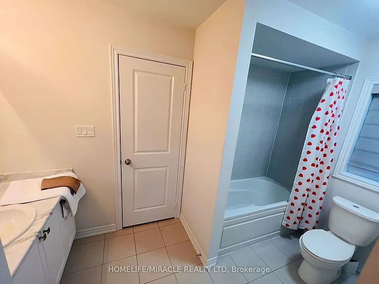 643 Anishinaabe Dr — Photo 31