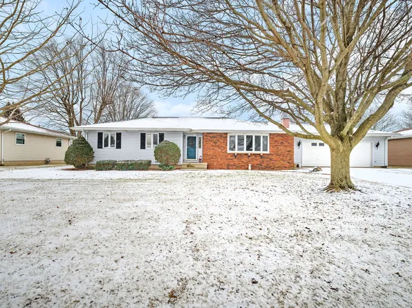 1605 E 1st St, Streator, IL 61364