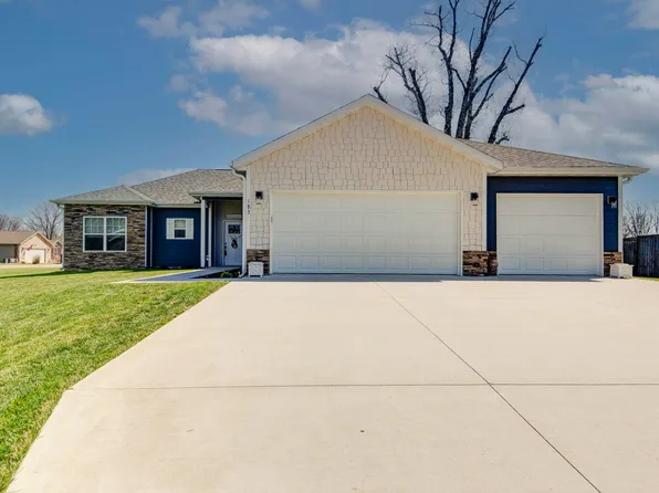 183 Three Pines Circle, Reeds Spring, MO 65737