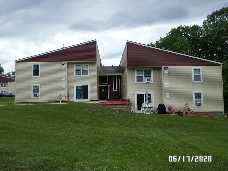 324 Mitchell Dr #324 — Photo 13