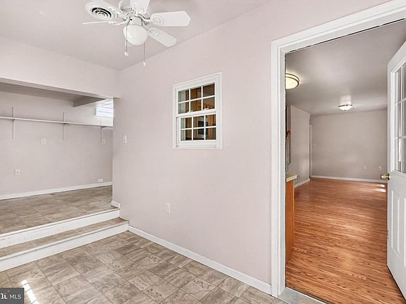 4th image of 11 Morgan St