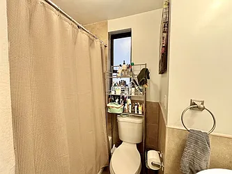 Rented by KNOCKKNOCK LLC