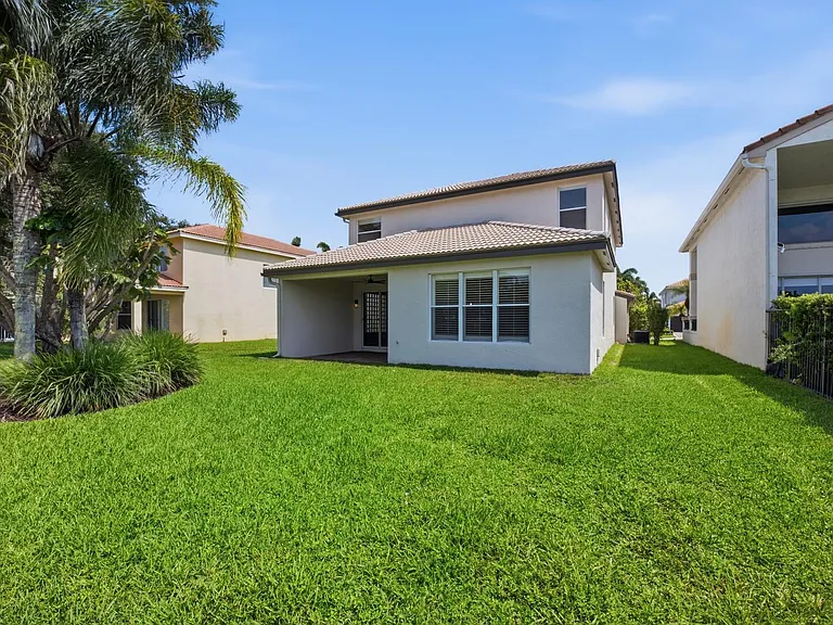 8895 Chestnut Ridge Way — Photo 36
