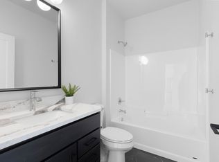 3542 Ridgecrest Ln, Kaukauna, WI 54130