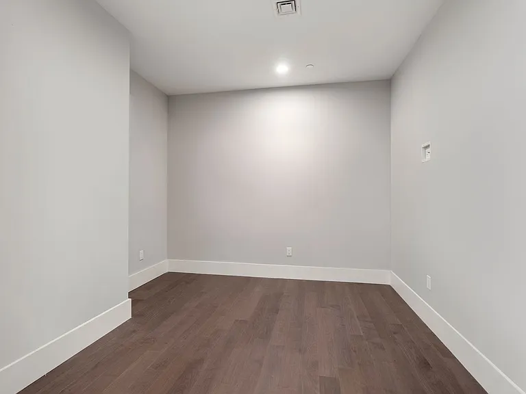 3193 Washington Street — Photo 80