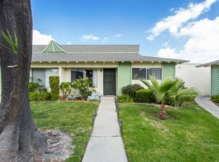 17121 McFadden Ave APT 1, Tustin, CA 92780