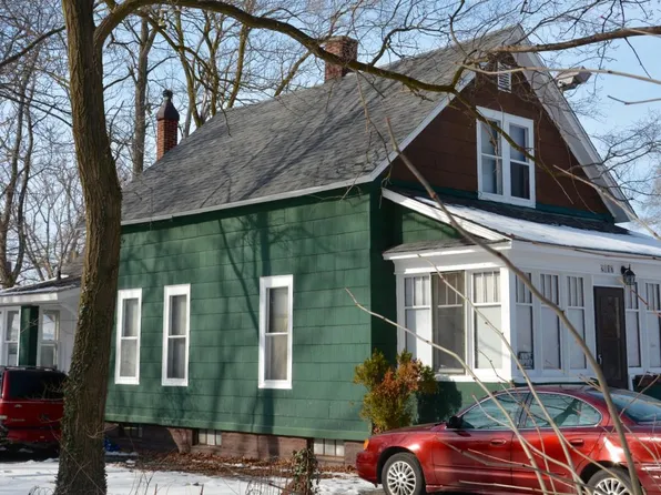 2817 5th St, Muskegon Heights, MI 49444