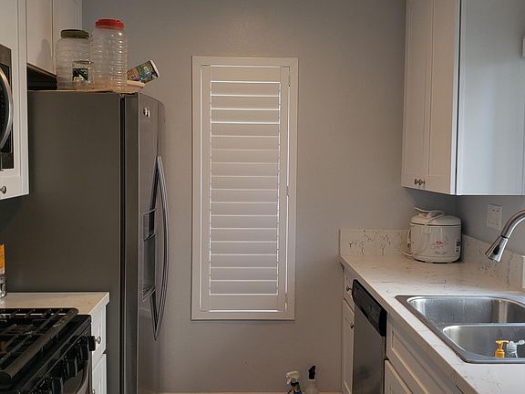 5th image of 8488 New Salem St