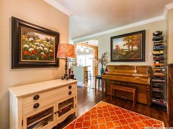 3rd image of 2584 E Melony Dr