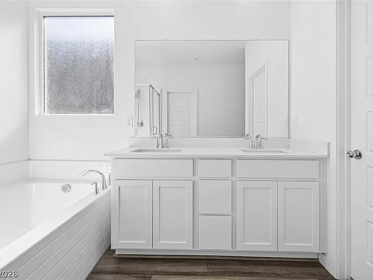 9446 Sequoia Ridge Ave — Photo 15