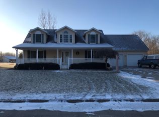1646 Old Colonial Dr, Berne, IN 46711