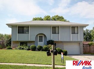 15111 Madison St, Omaha, NE 68137