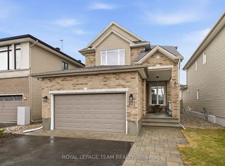 337 Sugar Pine Cres, Ottawa, ON K2M0H6