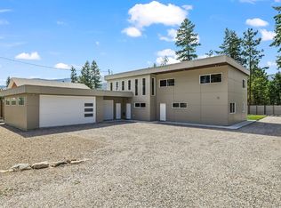 7141 Dunwaters Rd, Central Okanagan West, BC V1Z 3W5