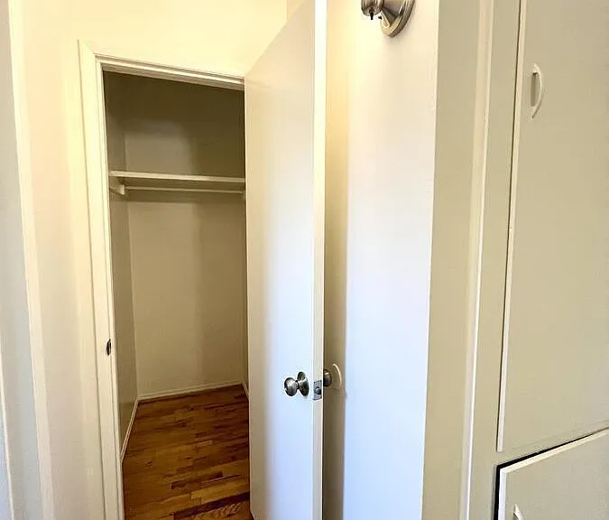 876 Manhattan Beach Blvd #3 — Photo 19