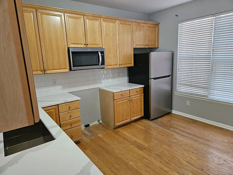 5714 Clearbay Ln — Photo 7