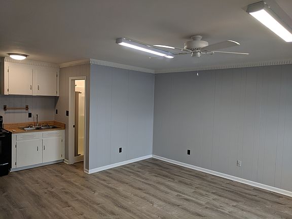 4th image of 102 Baswell Dr #1NCLUDES