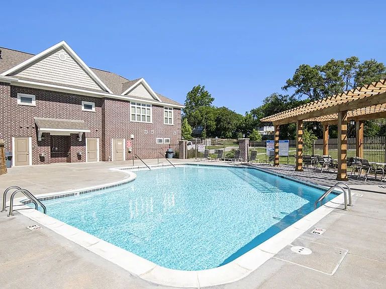 Andover Pointe Apartment Homes — Photo 24