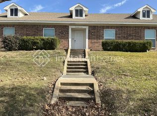 1706 Surrey Ct, Garland, TX 75043